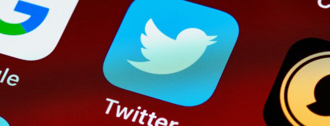 How to Use Twitter to Attract Dating Traffic